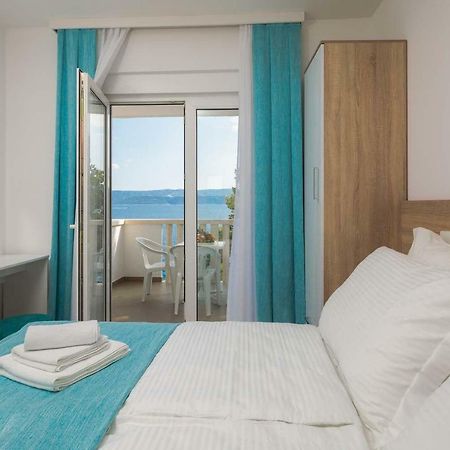 Villa Charlotte Omis Exterior photo